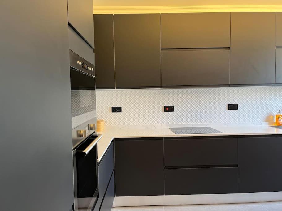 Beautiful 4-Bedroom Townhouse In Sliema Zewnętrze zdjęcie