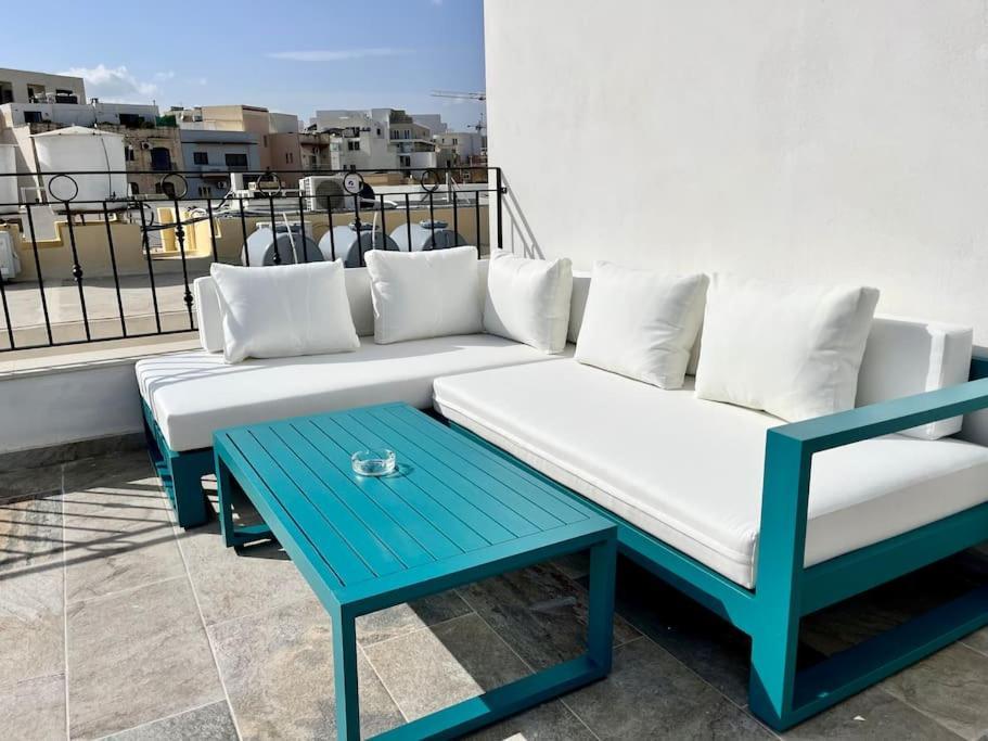 Beautiful 4-Bedroom Townhouse In Sliema Zewnętrze zdjęcie